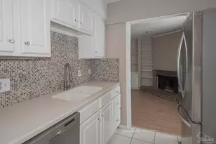 3400 Wimbledon Dr, Pensacola, FL 32504 - Photo 10