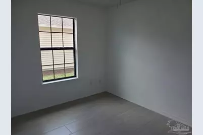 1921 Luneta St, Navarre, FL 32566 - Photo 12