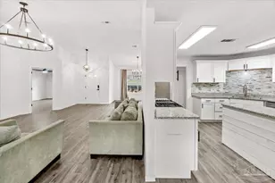 3905 Deerwood Cir, Pace, FL 32571 - Photo 12