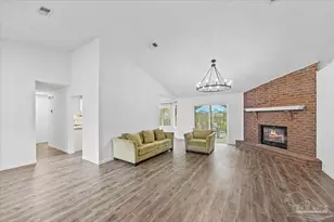 3905 Deerwood Cir, Pace, FL 32571 - Photo 10