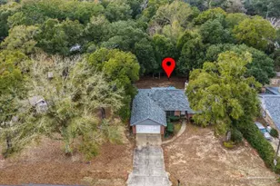 3905 Deerwood Cir, Pace, FL 32571 - Photo 40