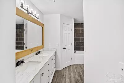 3905 Deerwood Cir, Pace, FL 32571 - Photo 20