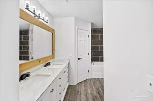 3905 Deerwood Cir, Pace, FL 32571 - Photo 20