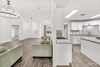 3905 Deerwood Cir, Pace, FL 32571 - Photo 10