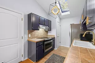 3502 Silvertree Ln, Pensacola, FL 32504 - Photo 16