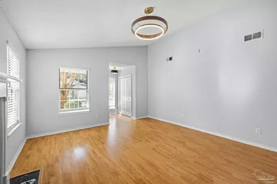 3502 Silvertree Ln, Pensacola, FL 32504 - Photo 8