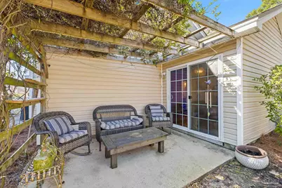 3502 Silvertree Ln, Pensacola, FL 32504 - Photo 32