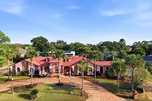 964 Vestavia Way, Gulf Breeze, FL 32563 - Photo 2