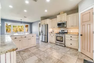 4940 Palmer Ridge Dr, Milton, FL 32570 - Photo 4