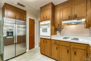 6195 Tisdale Ln, Pensacola, FL 32526 - Photo 8