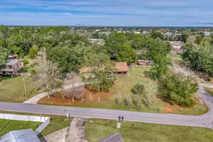 4960 Hyatt Ln, Pace, FL 32571 - Photo 2