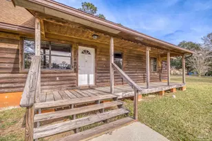 4960 Hyatt Ln, Pace, FL 32571 - Photo 4