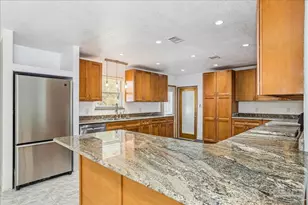 1058 New Haven Dr, Pensacola, FL 32533 - Photo 8