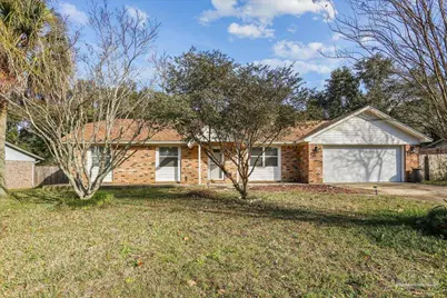 1058 New Haven Dr, Pensacola, FL 32533 - Photo 1