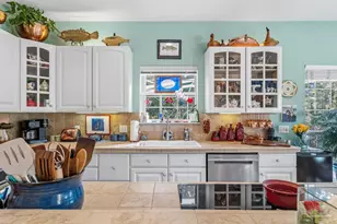 6523 Calle De Lago, Navarre, FL 32566 - Photo 10