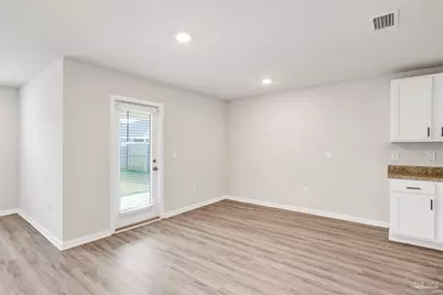 5964 Laurel Oak Dr, Pensacola, FL 32526 - Photo 12