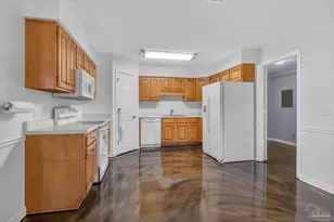 2212 Blue Lake Dr, Pensacola, FL 32506 - Photo 18