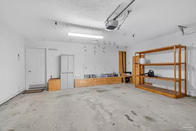 2212 Blue Lake Dr, Pensacola, FL 32506 - Photo 52