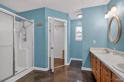 2212 Blue Lake Dr, Pensacola, FL 32506 - Photo 30