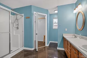 2212 Blue Lake Dr, Pensacola, FL 32506 - Photo 30