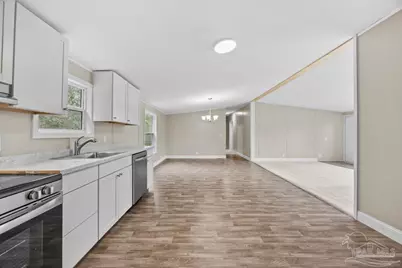 4891 Blue Ribbon Dr, Milton, FL 32583 - Photo 8