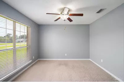 7292 Broadmoor St, Navarre, FL 32566 - Photo 12