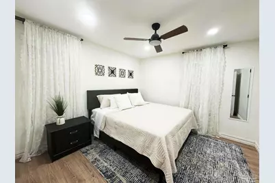 2100 N Spring St, Pensacola, FL 32501 - Photo 14