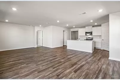 547 Bridle Way, Pensacola, FL 32534 - Photo 4