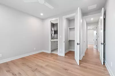 803 Bayshore Dr, Pensacola, FL 32507 - Photo 52