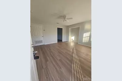 750 Tumbleweed Trl #B, Pensacola, FL 32534 - Photo 2