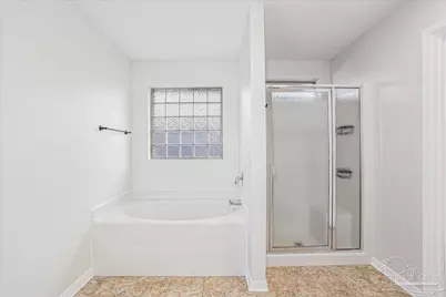 1129 Freeboard Blvd, Pensacola, FL 32507 - Photo 24