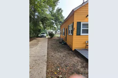 312 E Moreno St, Pensacola, FL 32503 - Photo 14