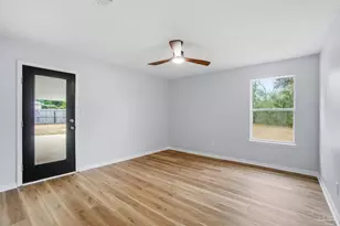 1000 Heathrow Dr, Cantonment, FL 32533 - Photo 22