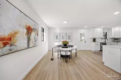 2828 Mandeville Ln, Pensacola, FL 32526 - Photo 16