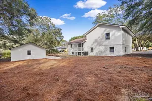 2828 Mandeville Ln, Pensacola, FL 32526 - Photo 44