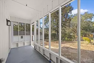 2828 Mandeville Ln, Pensacola, FL 32526 - Photo 38