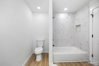 2828 Mandeville Ln, Pensacola, FL 32526 - Photo 30