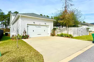 407 Sweetgrass Ln, Niceville, FL 32578 - Photo 4