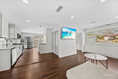 2521 Tomlinson Rd, Pensacola, FL 32526 - Photo 8