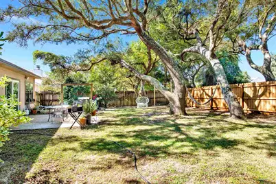 2718 Summertree Ln, Gulf Breeze, FL 32563 - Photo 22