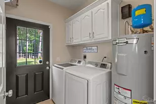 3228 McMillan Creek Dr, Milton, FL 32583 - Photo 14