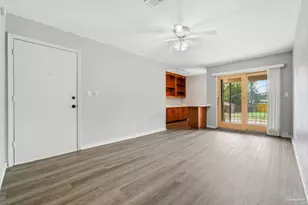 8101 Tippin Ave, Pensacola, FL 32514 - Photo 4