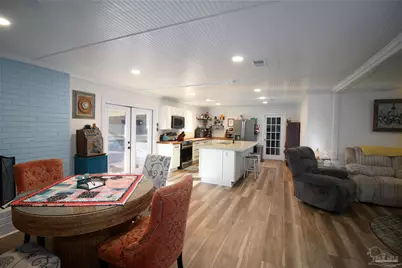 6201 Glendale Dr, Milton, FL 32570 - Photo 14