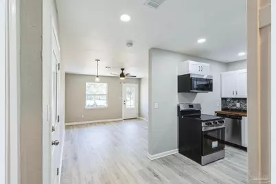 2345 N 8th Ave, Pensacola, FL 32503 - Photo 8