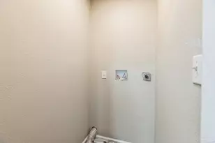 2345 N 8th Ave, Pensacola, FL 32503 - Photo 28