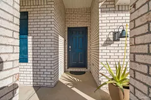 5578 Galahad Trl, Milton, FL 32583 - Photo 2