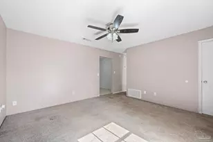 3936 Elmcrest Dr, Pensacola, FL 32504 - Photo 10