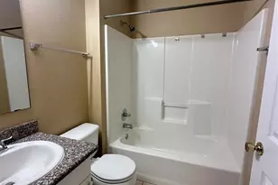 2028 Coral Reef Rd, Pensacola, FL 32506 - Photo 12