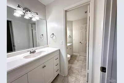 5051 Grande Dr #L5, Pensacola, FL 32504 - Photo 14