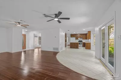 5704 Janet St, Milton, FL 32570 - Photo 6